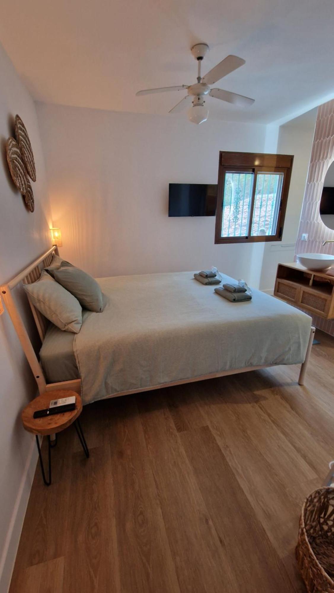 B&B Casa Mijo Daimalos Esterno foto